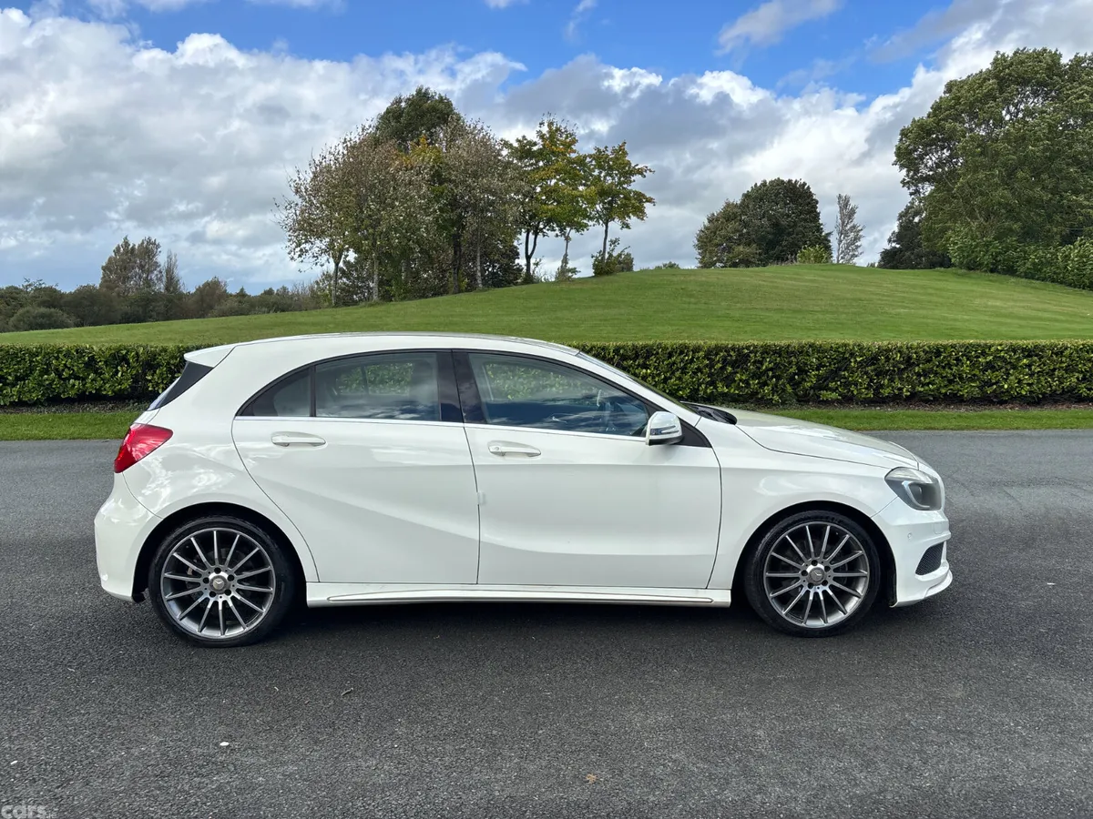 Mercedes-Benz A-Class Hatchback, Petrol, 2014, White