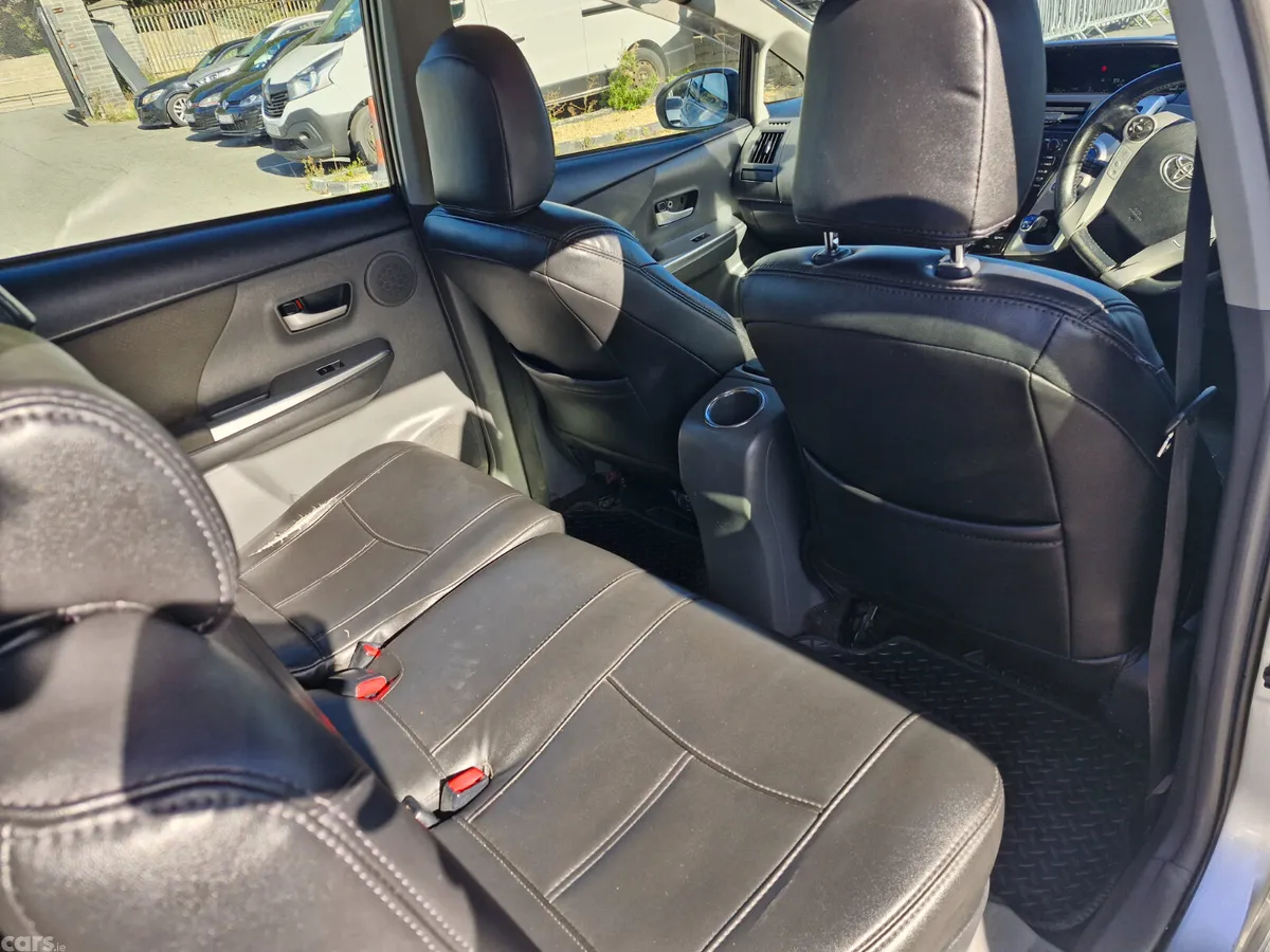 Toyota Prius MPV, Petrol Hybrid, 2013, Silver