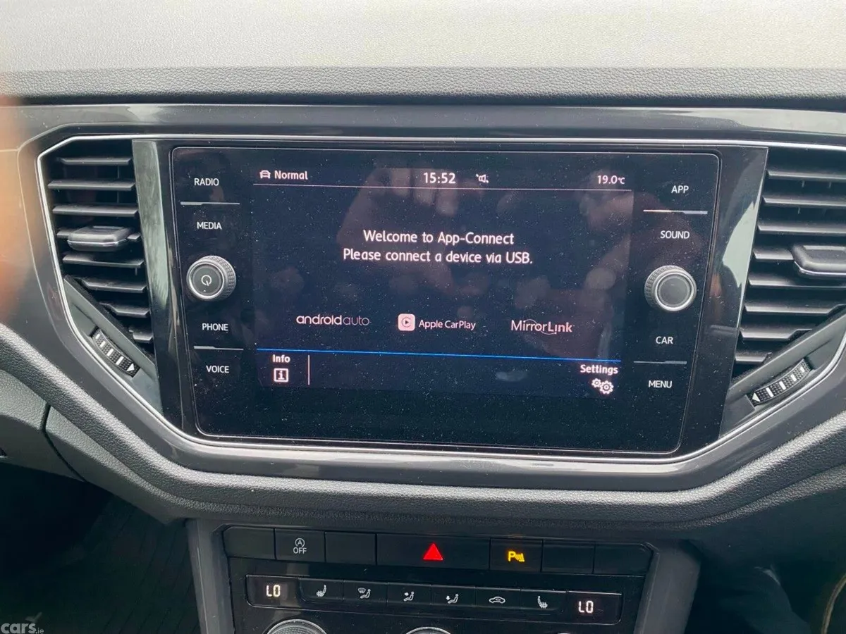 Volkswagen T-Roc SUV, Diesel, 2018, Grey