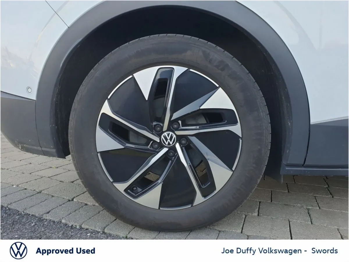 Volkswagen ID.4 Estate, Electric, 2023, White