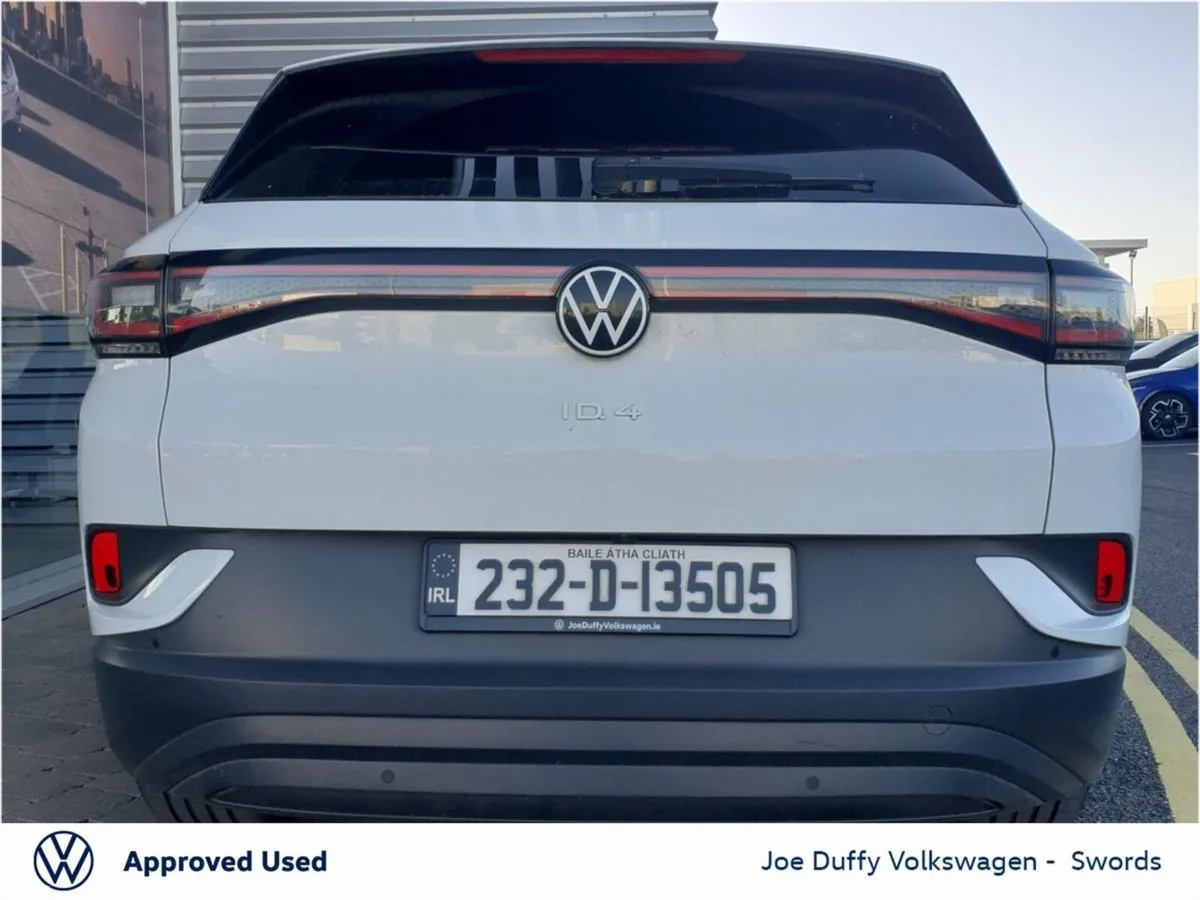 Volkswagen ID.4 Estate, Electric, 2023, White