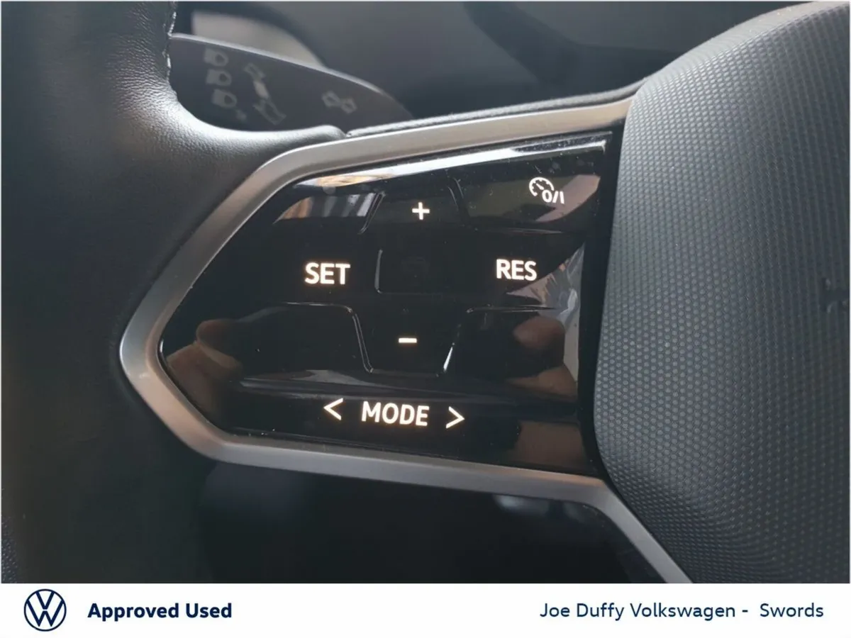 Volkswagen ID.4 Estate, Electric, 2023, White