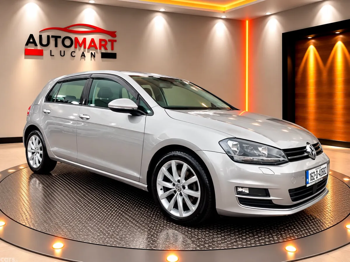 Volkswagen Golf Hatchback, Petrol, 2016, Silver