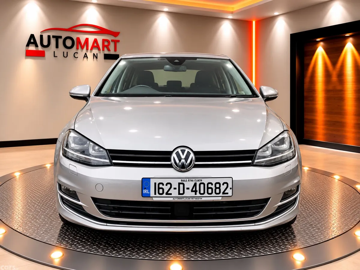 Volkswagen Golf Hatchback, Petrol, 2016, Silver