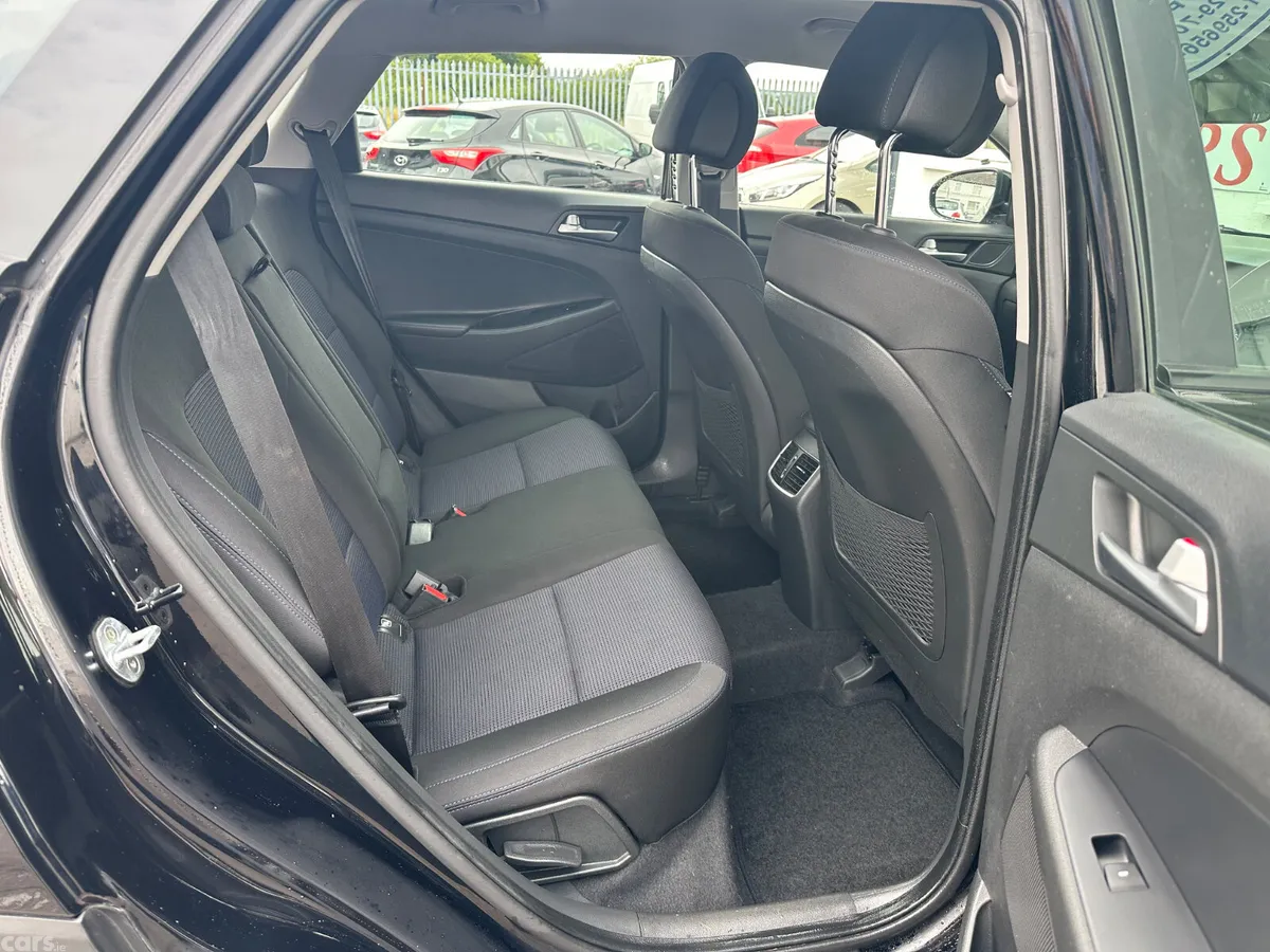 Hyundai Tucson SUV, Diesel, 2016, Black