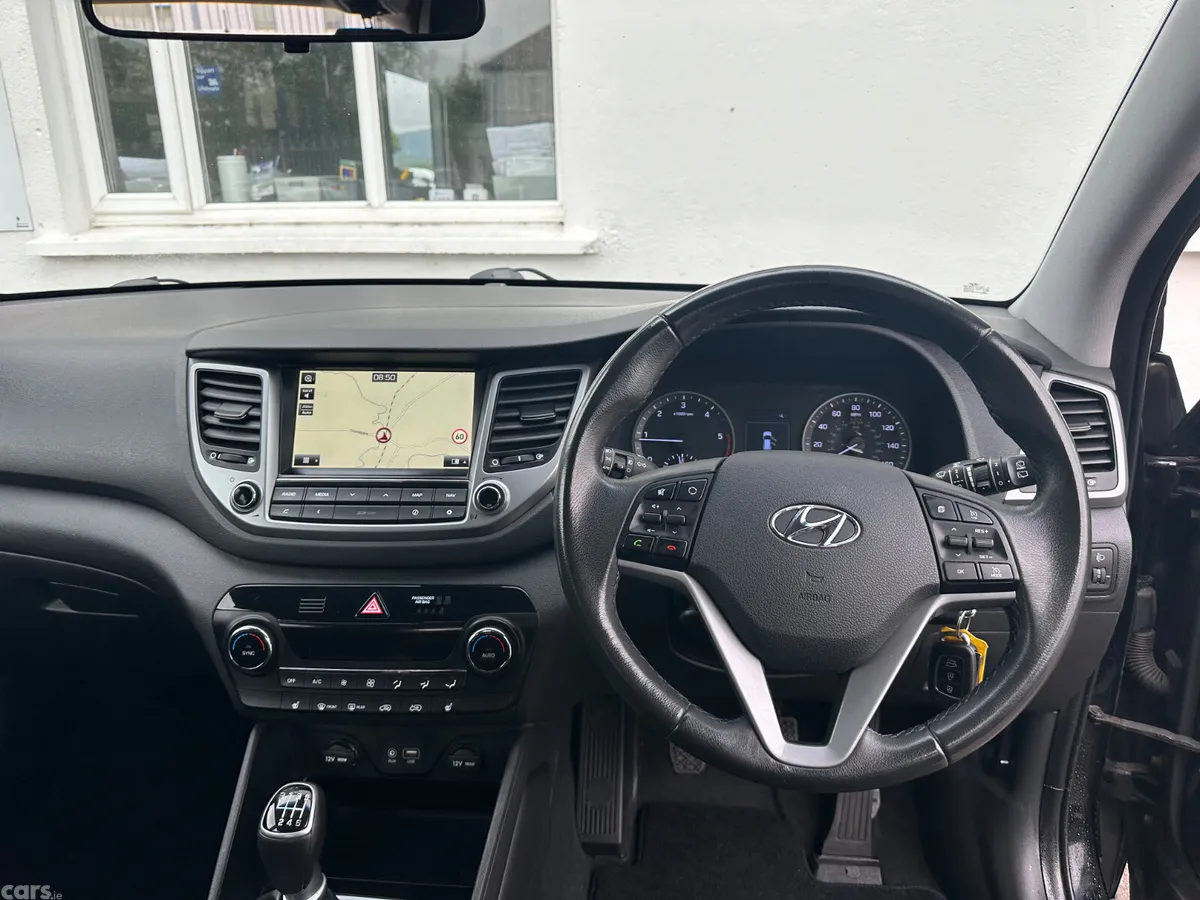 Hyundai Tucson SUV, Diesel, 2016, Black