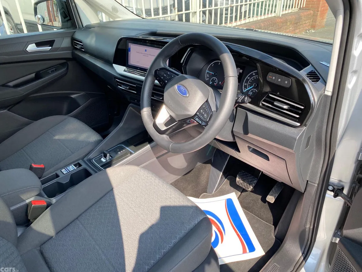 Ford Tourneo Connect MPV, Diesel, 2023, Silver