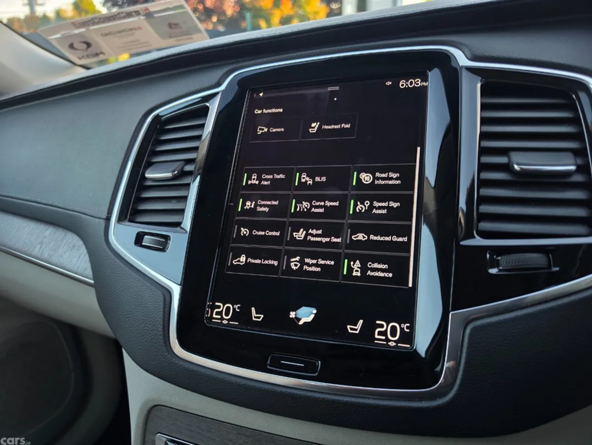 Volvo XC90 SUV, Petrol Plug-in Hybrid, 2022, Blue