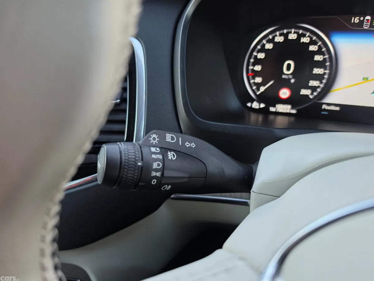 Volvo XC90 SUV, Petrol Plug-in Hybrid, 2022, Blue