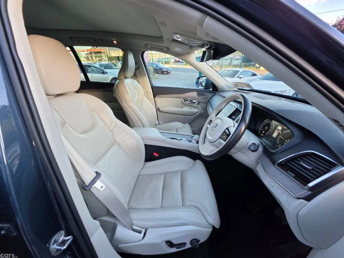 Volvo XC90 SUV, Petrol Plug-in Hybrid, 2022, Blue
