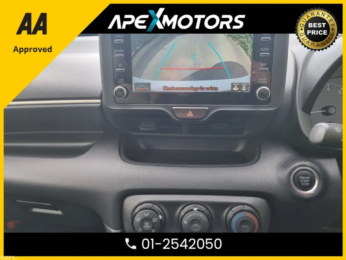 Toyota Yaris Hatchback, Petrol, 2021, White