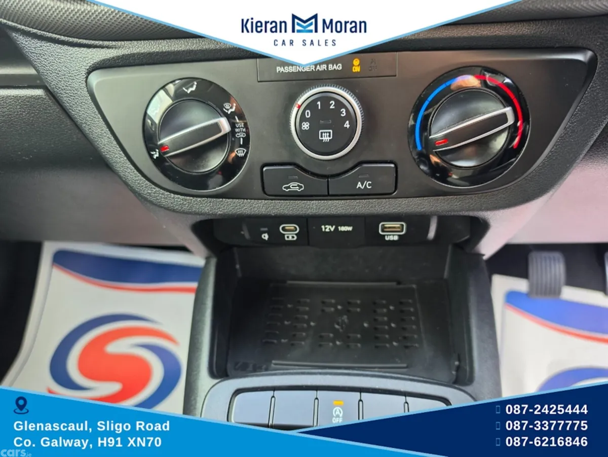 Hyundai i10 Hatchback, Petrol, 2023, Black