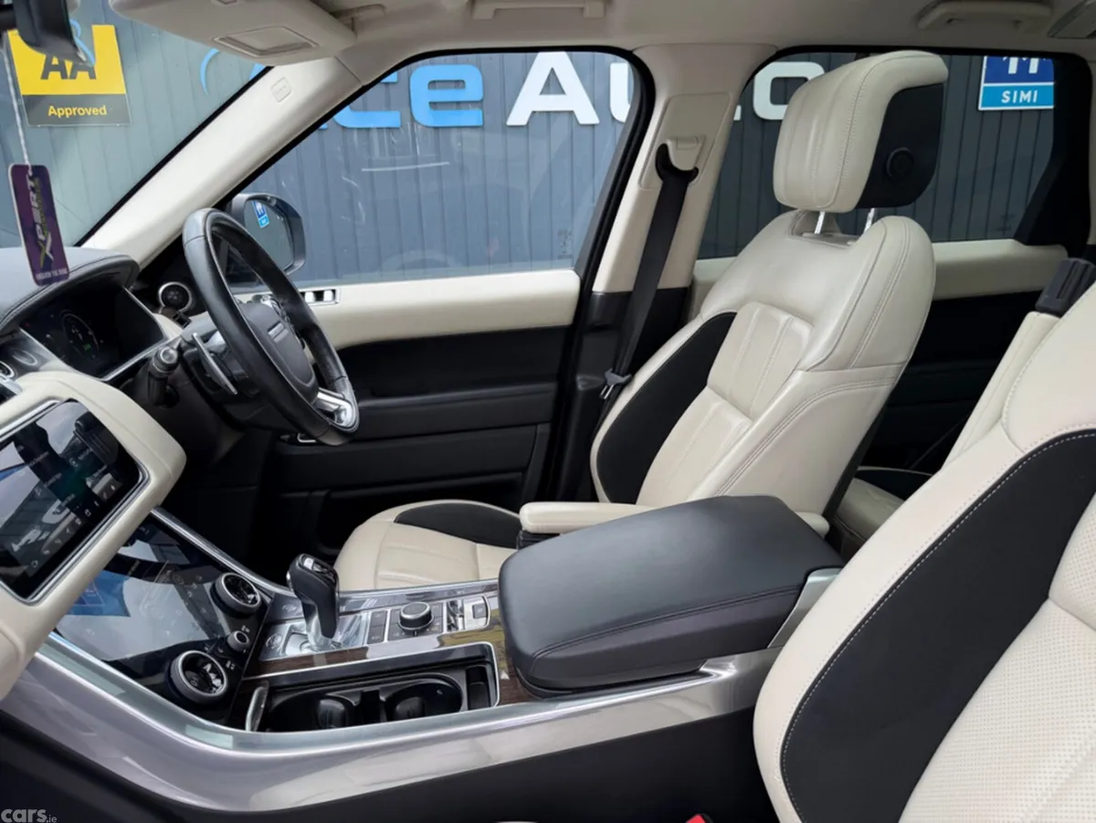 Land Rover Range Rover SUV, Petrol Hybrid, 2018, Grey
