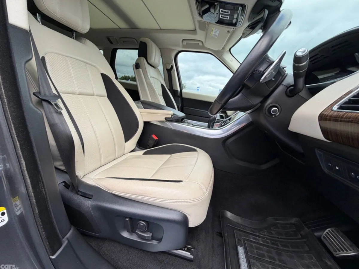 Land Rover Range Rover SUV, Petrol Hybrid, 2018, Grey