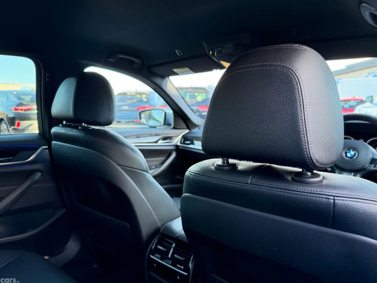 BMW 5-Series Saloon, Petrol Plug-in Hybrid, 2017, Grey