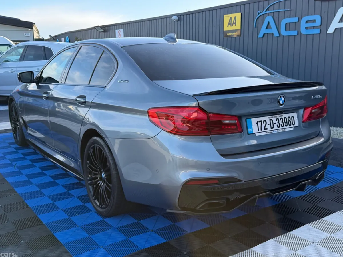 BMW 5-Series Saloon, Petrol Plug-in Hybrid, 2017, Grey