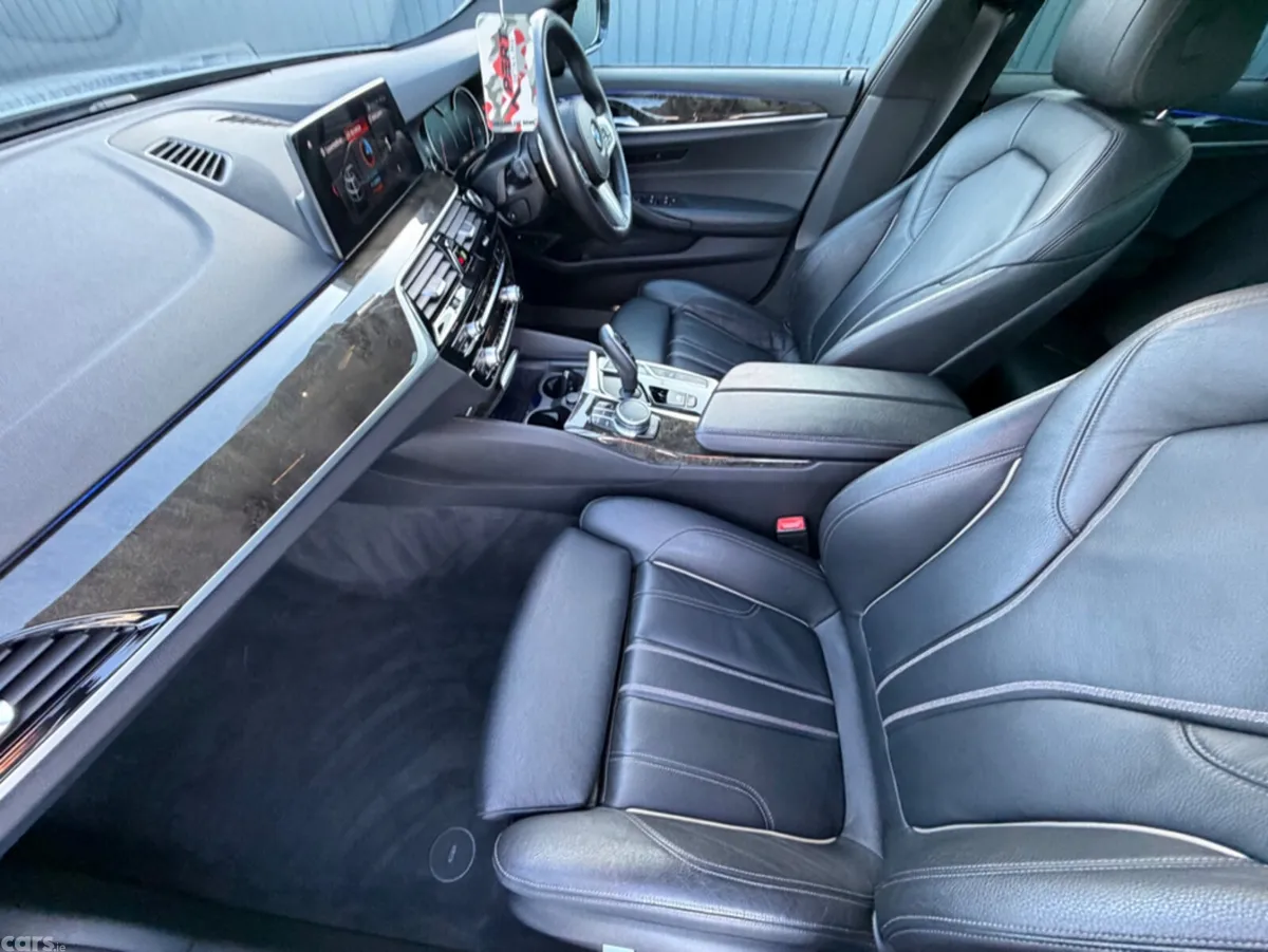 BMW 5-Series Saloon, Petrol Plug-in Hybrid, 2017, Grey