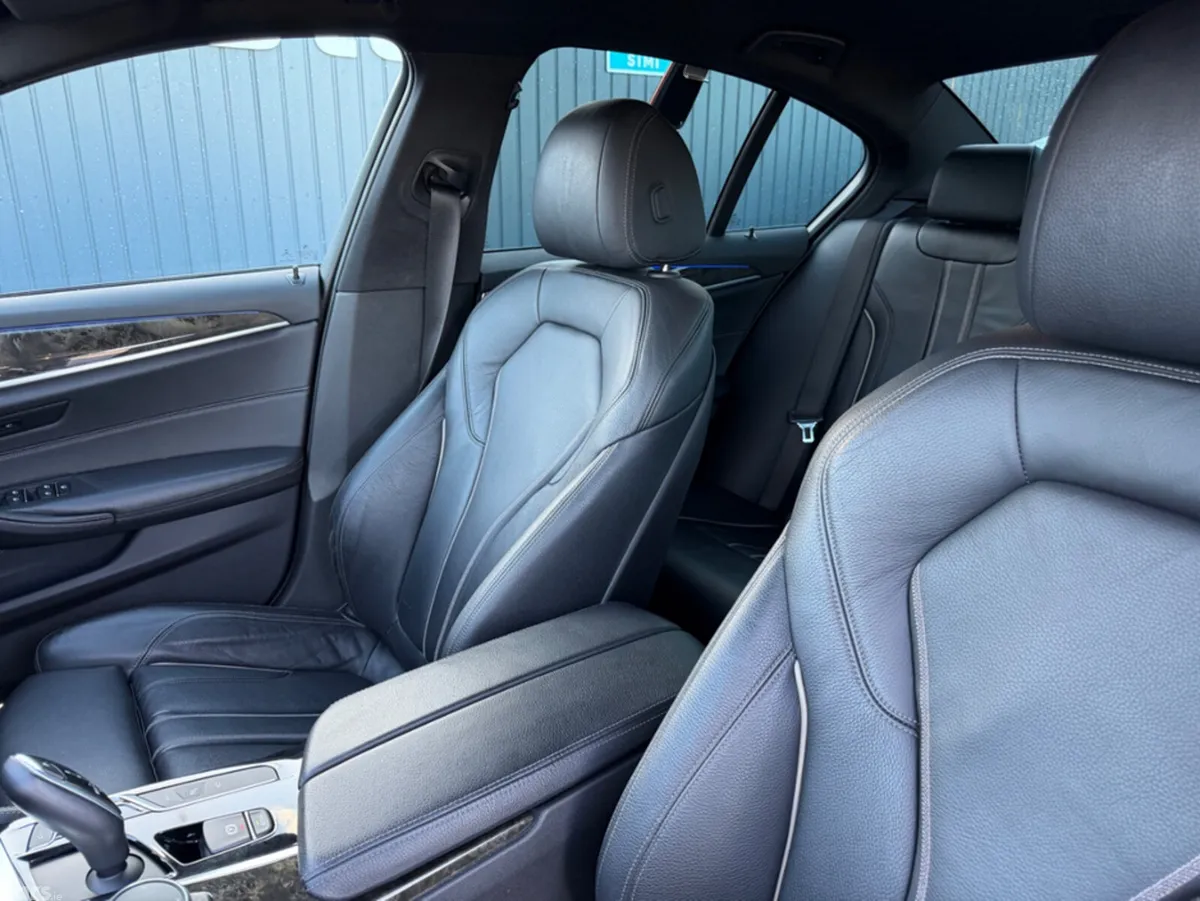 BMW 5-Series Saloon, Petrol Plug-in Hybrid, 2017, Grey