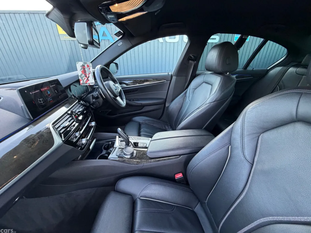 BMW 5-Series Saloon, Petrol Plug-in Hybrid, 2017, Grey