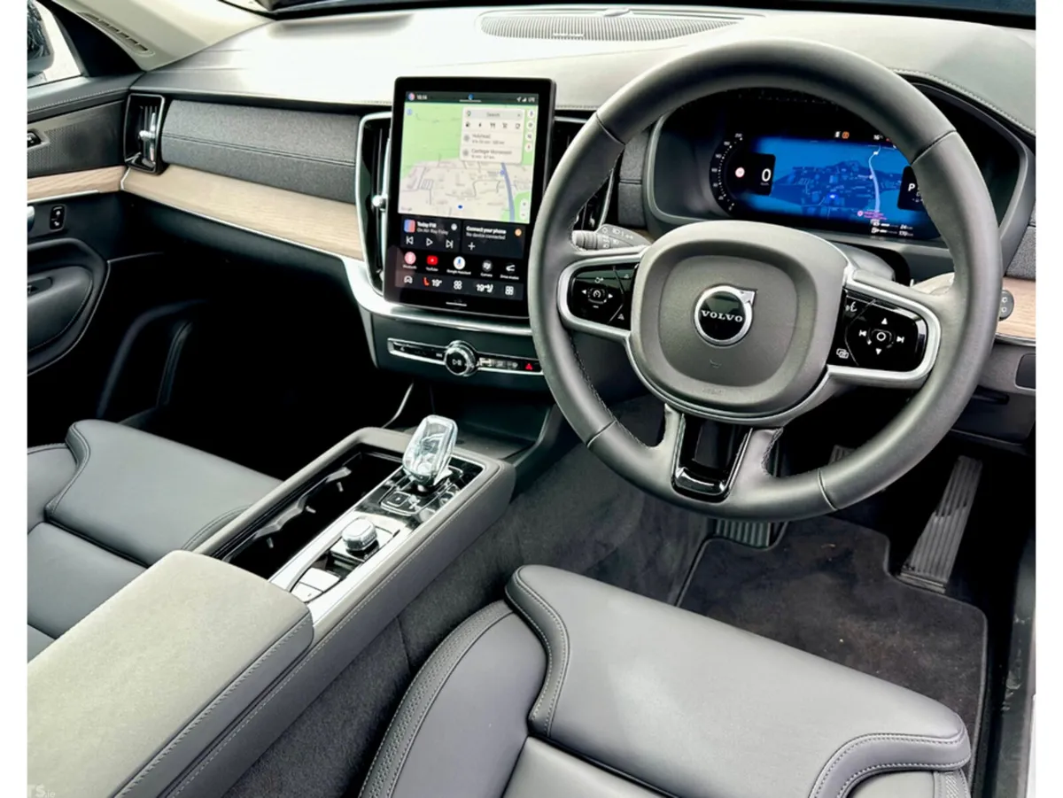 Volvo XC90 Estate, Petrol Plug-in Hybrid, 2025, Blue