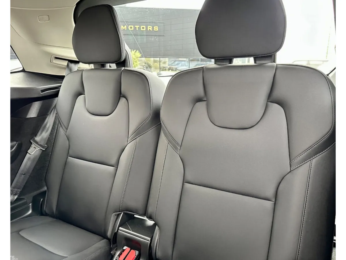 Volvo XC90 Estate, Petrol Plug-in Hybrid, 2025, Blue