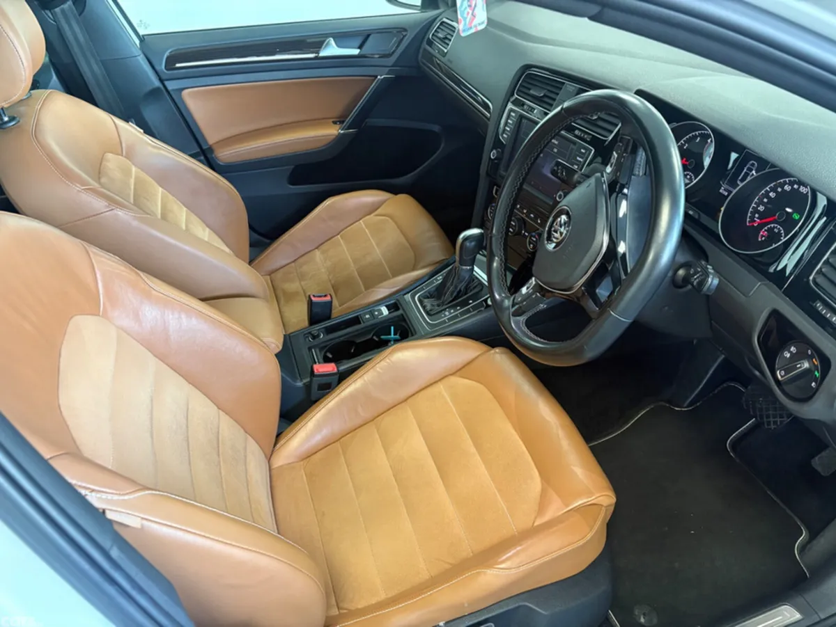 Volkswagen Golf Hatchback, Petrol, 2014, White