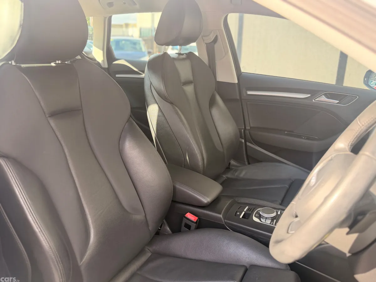 Audi A3 Hatchback, Petrol Plug-in Hybrid, 2016, White