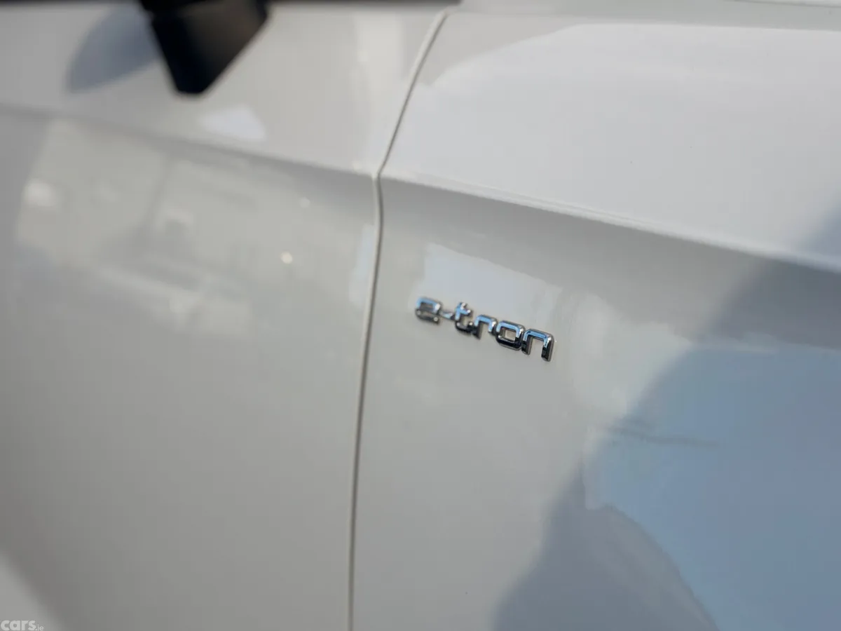 Audi A3 Hatchback, Petrol Plug-in Hybrid, 2016, White