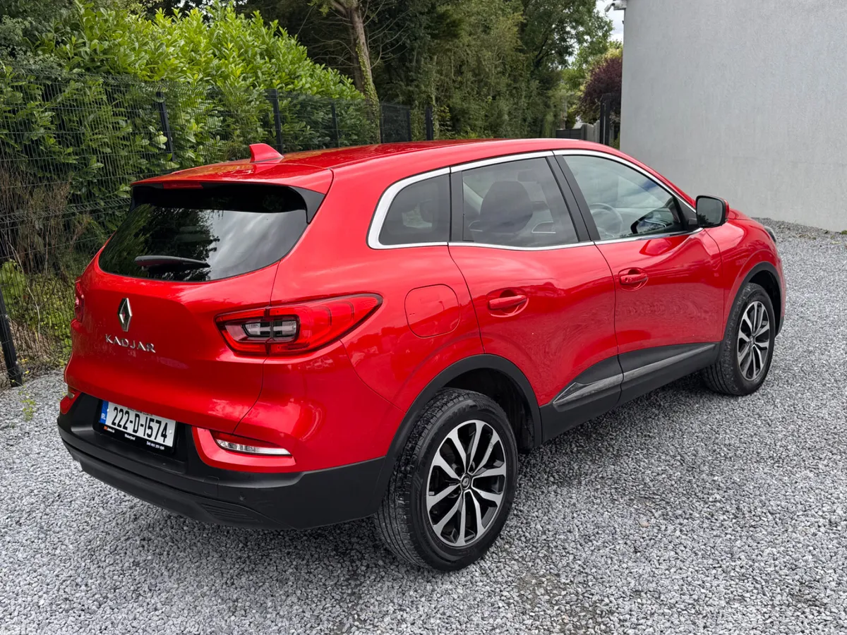Renault Kadjar SUV, Petrol, 2022, Red