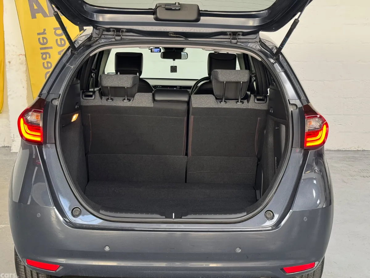 Honda Fit Hatchback, Petrol Hybrid, 2023, Grey