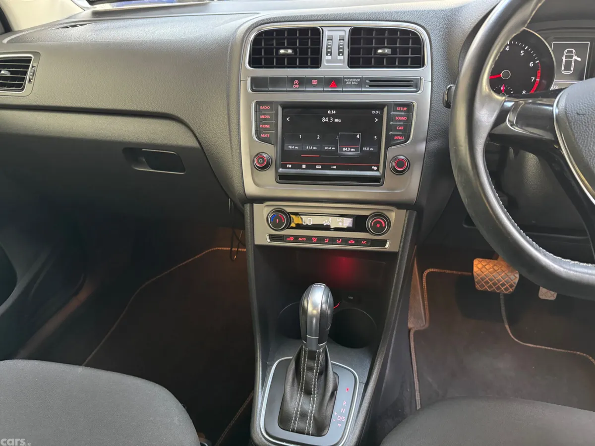 Volkswagen Polo Hatchback, Petrol, 2015, Red