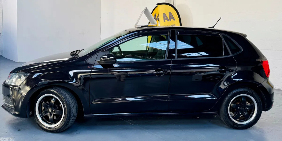 Volkswagen Polo Hatchback, Petrol, 2015, Black
