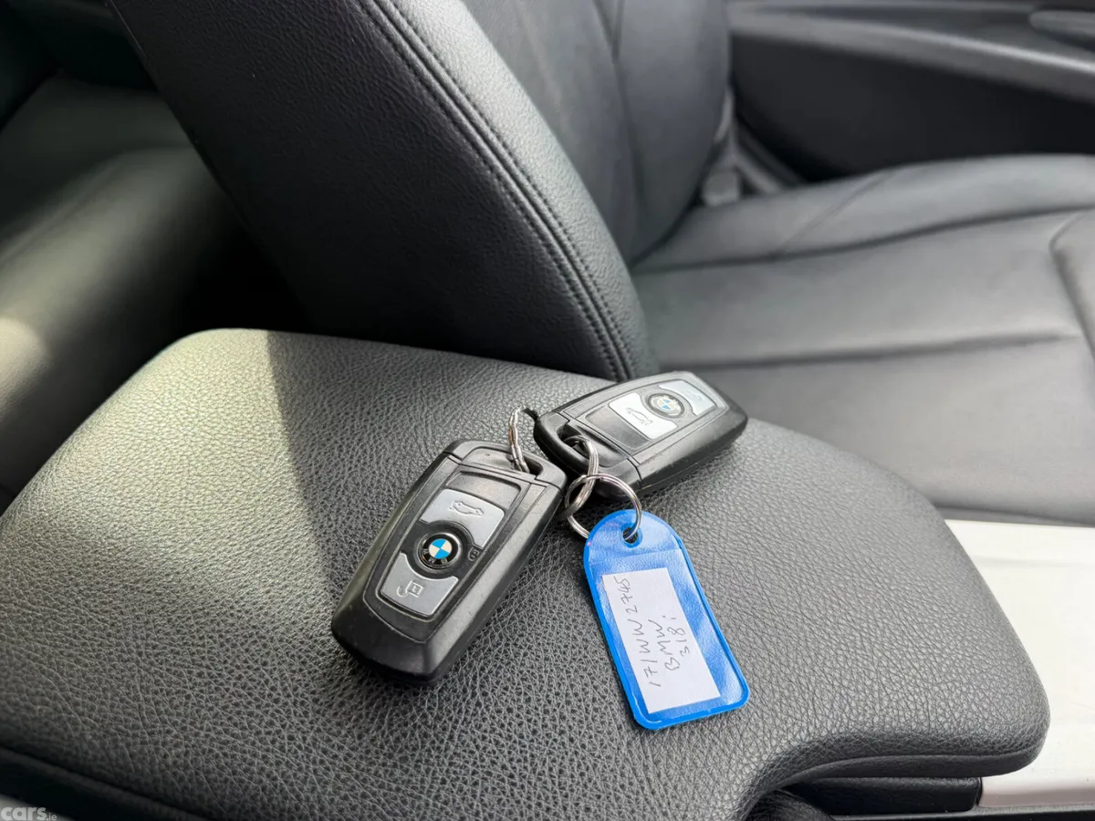 BMW 3-Series Saloon, Petrol, 2017, Silver