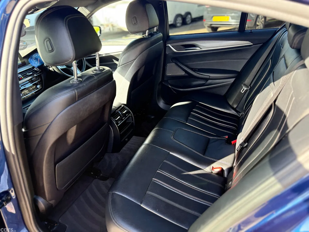 BMW 5-Series Saloon, Diesel, 2019, Blue