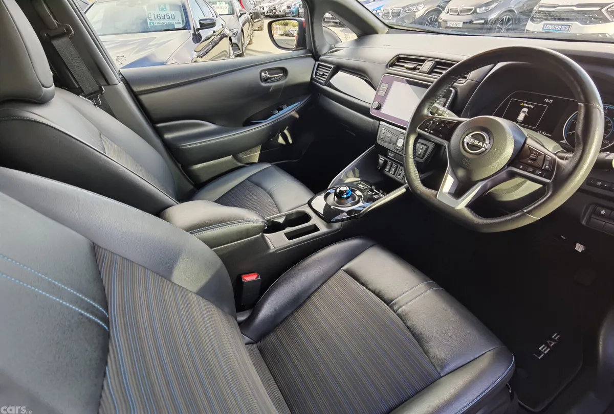 Nissan Leaf Hatchback, Electric, 2022, Red