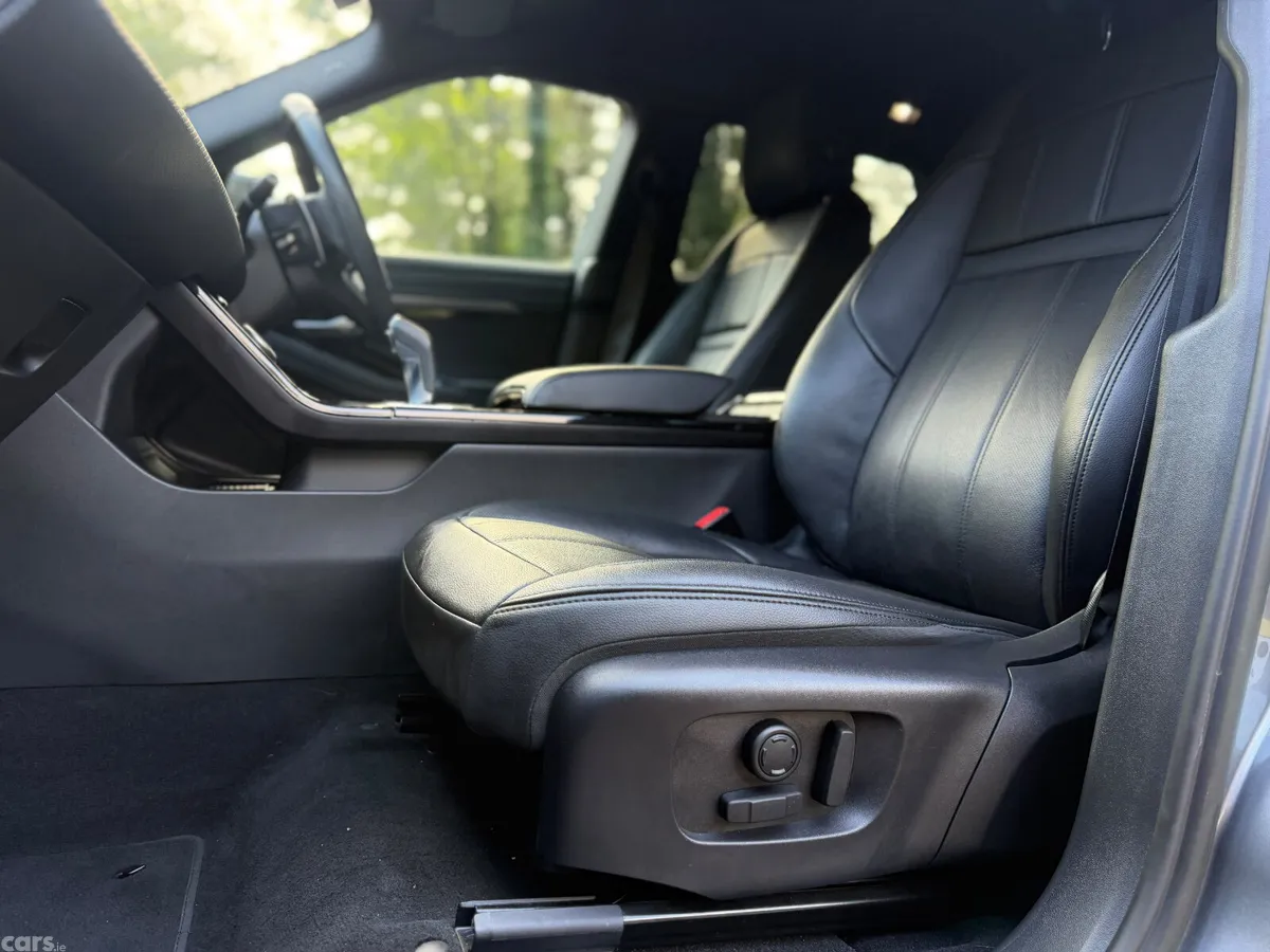 Land Rover Range Rover Evoque SUV, Petrol Plug-in Hybrid, 2023, Grey
