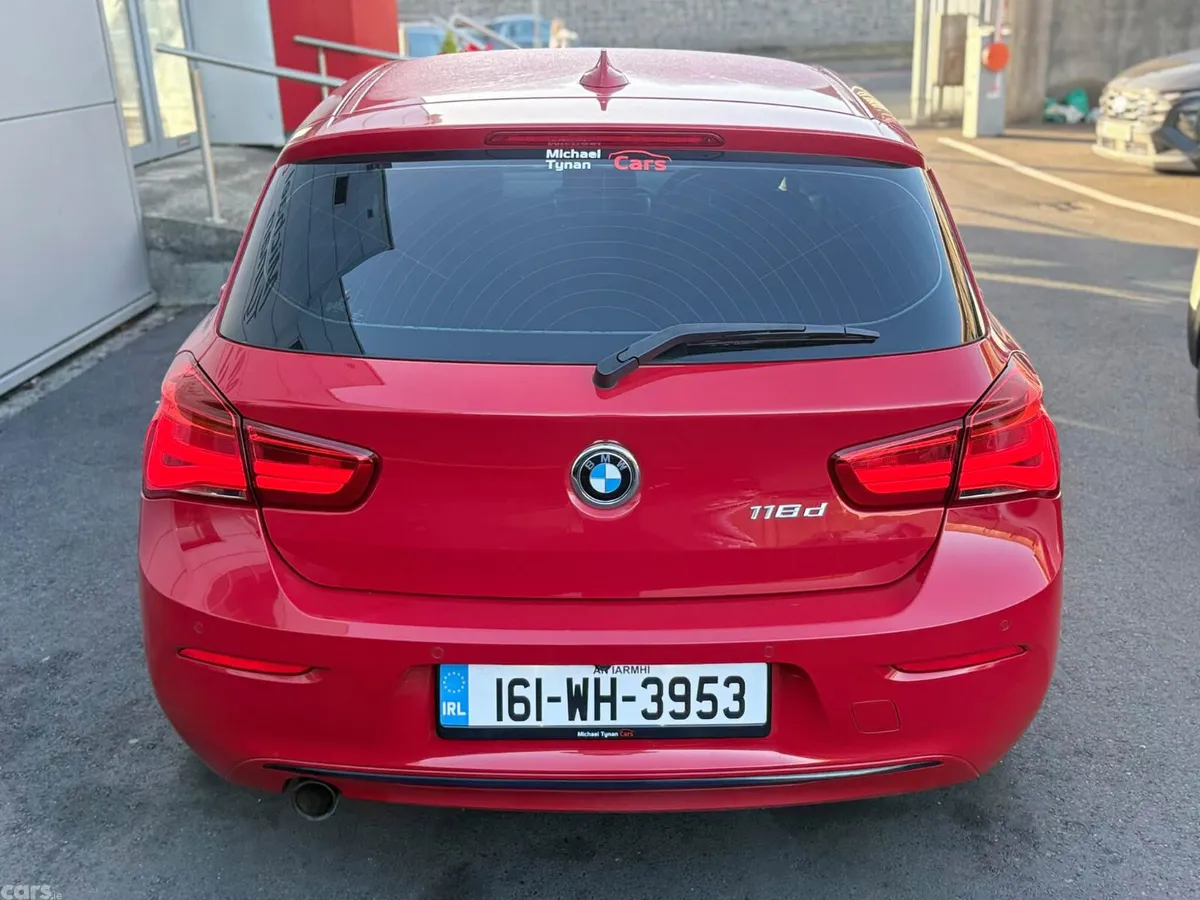 BMW 1-Series Hatchback, Diesel, 2016, Red