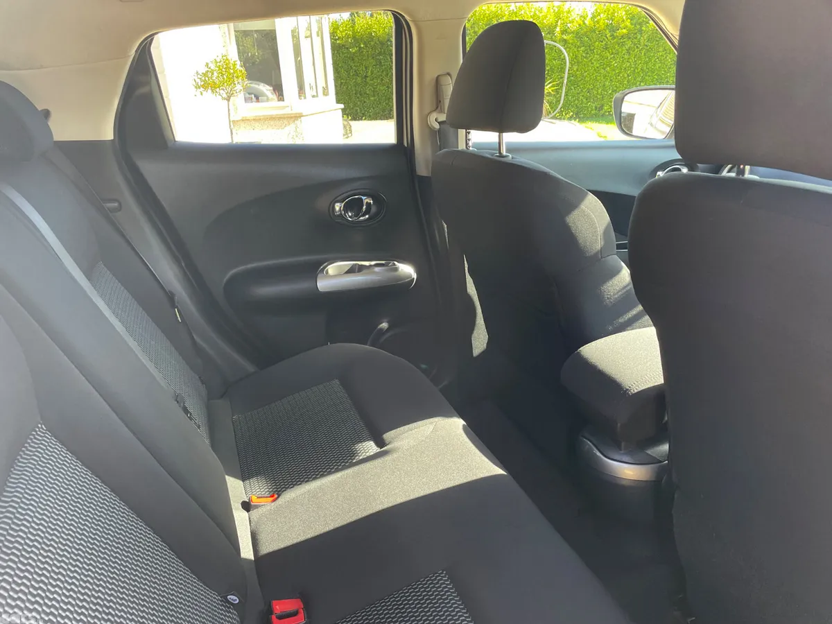 Nissan Juke SUV, Petrol, 2016, White