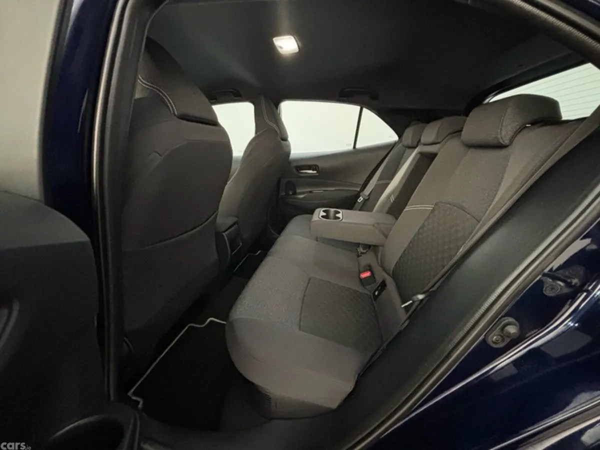 Toyota Corolla Hatchback, Petrol Hybrid, 2023, Blue