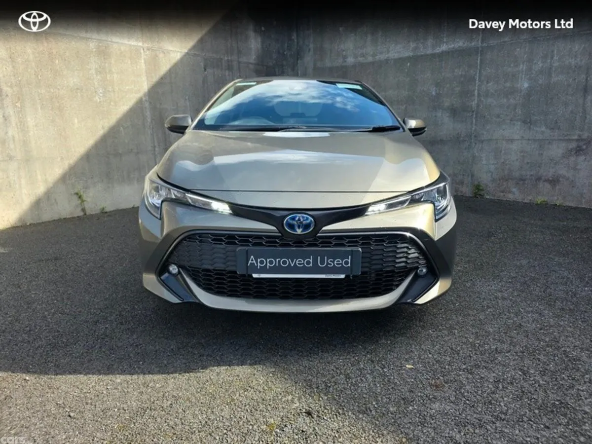Toyota Corolla Hatchback, Petrol Hybrid, 2023, Green