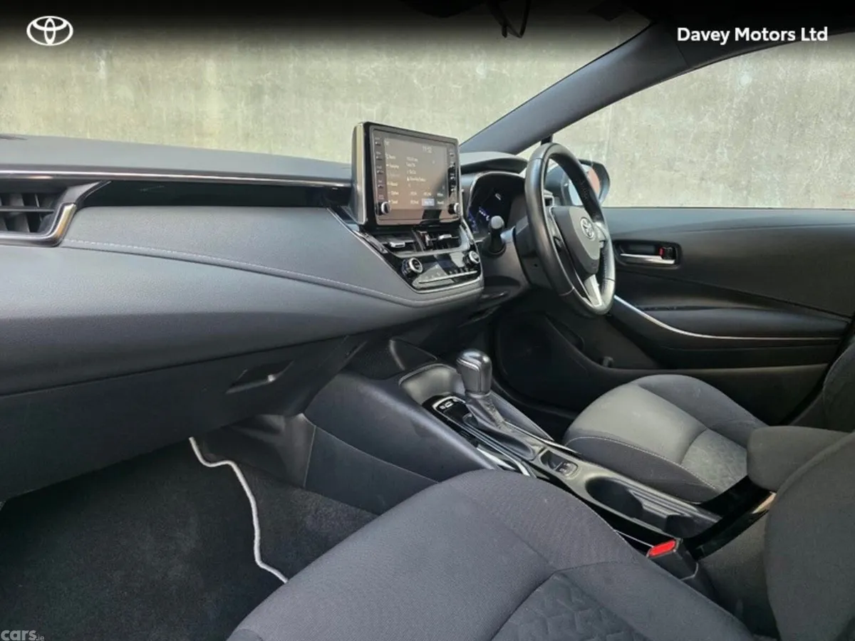 Toyota Corolla Hatchback, Petrol Hybrid, 2023, Green