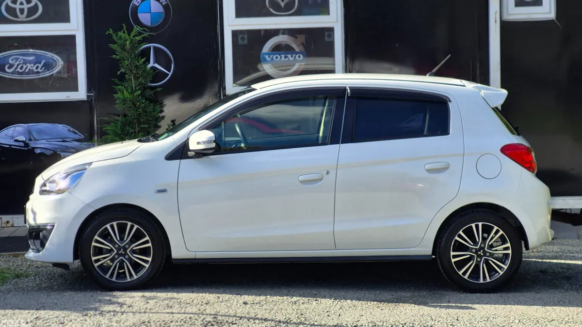 Mitsubishi Mirage Hatchback, Petrol, 2017, White