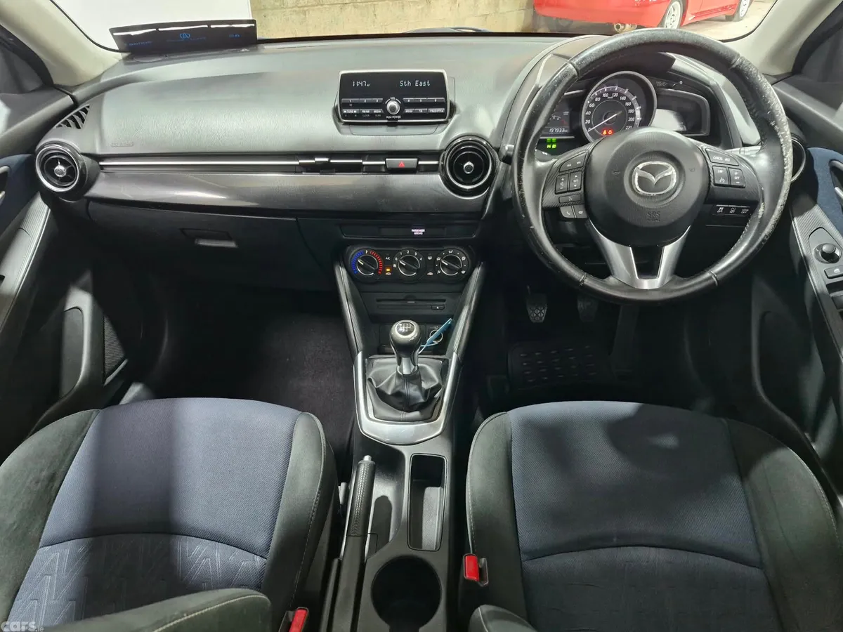 Mazda Mazda2 Hatchback, Petrol, 2015, White