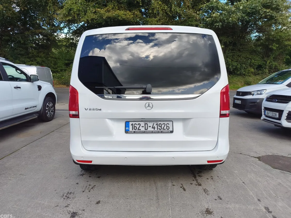 Mercedes-Benz V-Class MPV, Diesel, 2016, White