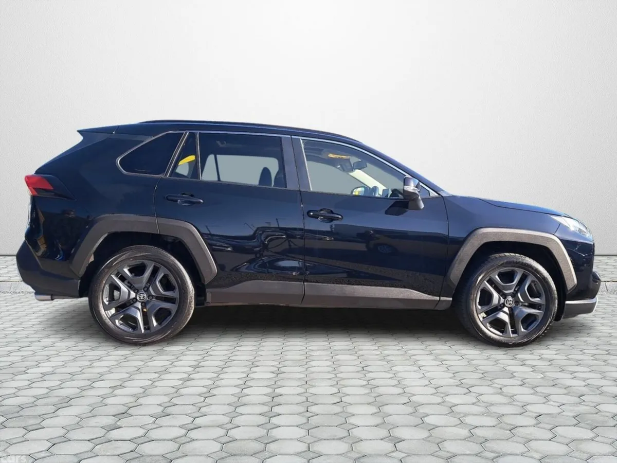 Toyota RAV4 SUV, Petrol Hybrid, 2023, Black