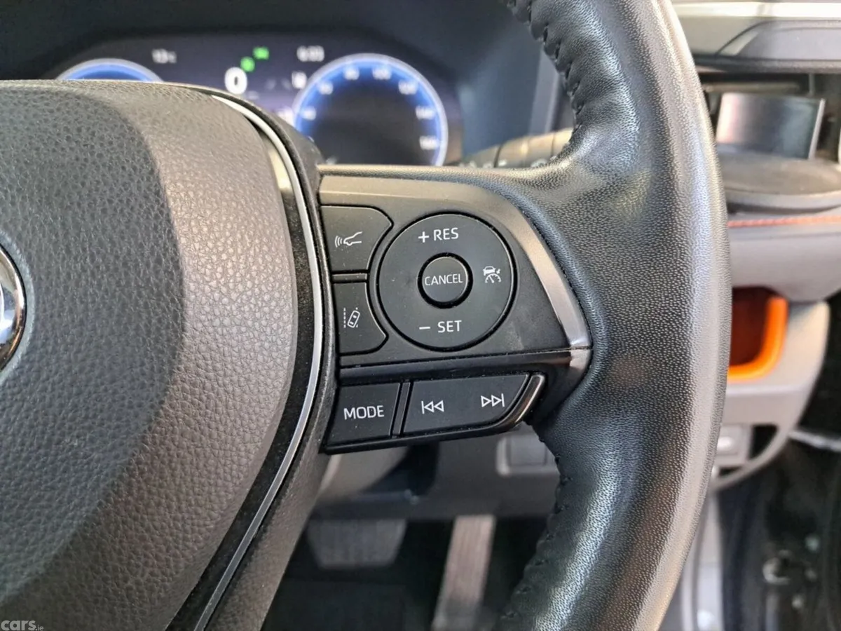 Toyota RAV4 SUV, Petrol Hybrid, 2023, Black