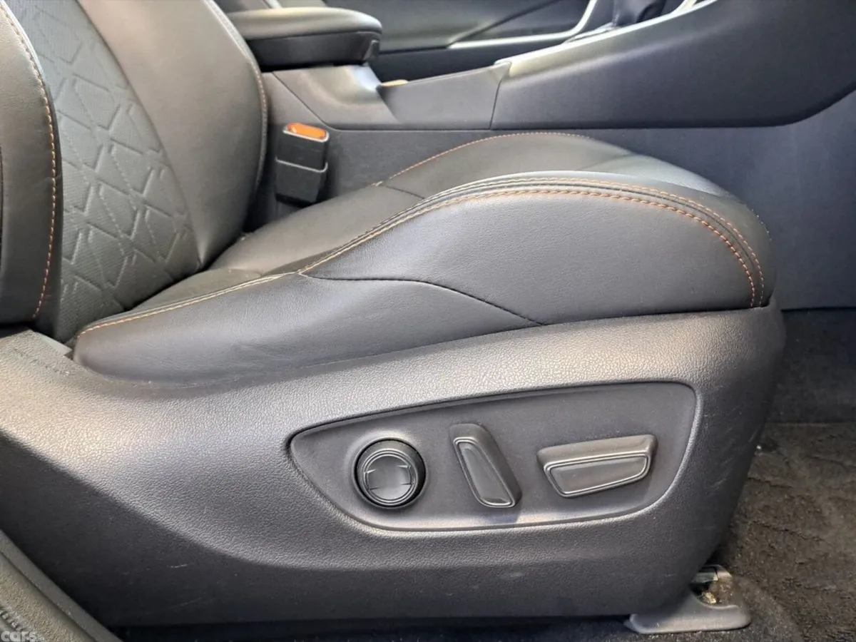 Toyota RAV4 SUV, Petrol Hybrid, 2023, Black