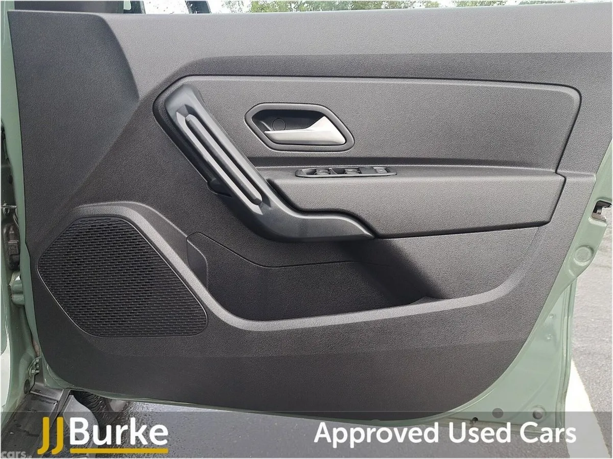 Dacia Duster SUV, Diesel, 2023, Grey