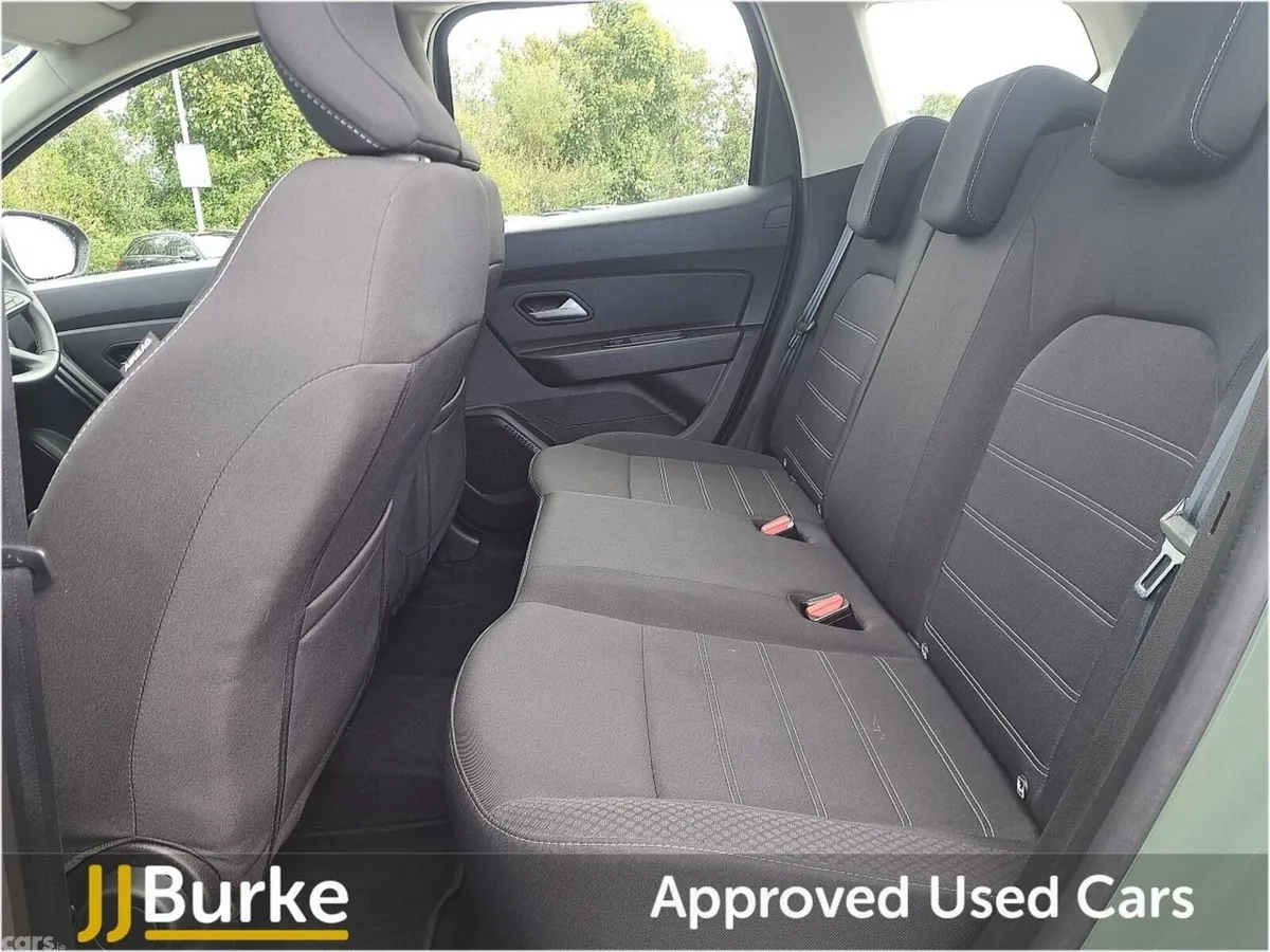 Dacia Duster SUV, Diesel, 2023, Grey