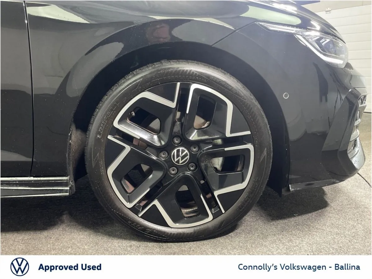 Volkswagen Golf Estate, Petrol, 2026, Black